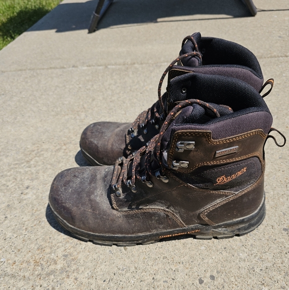 Danner Workboots - Picture 2 of 10